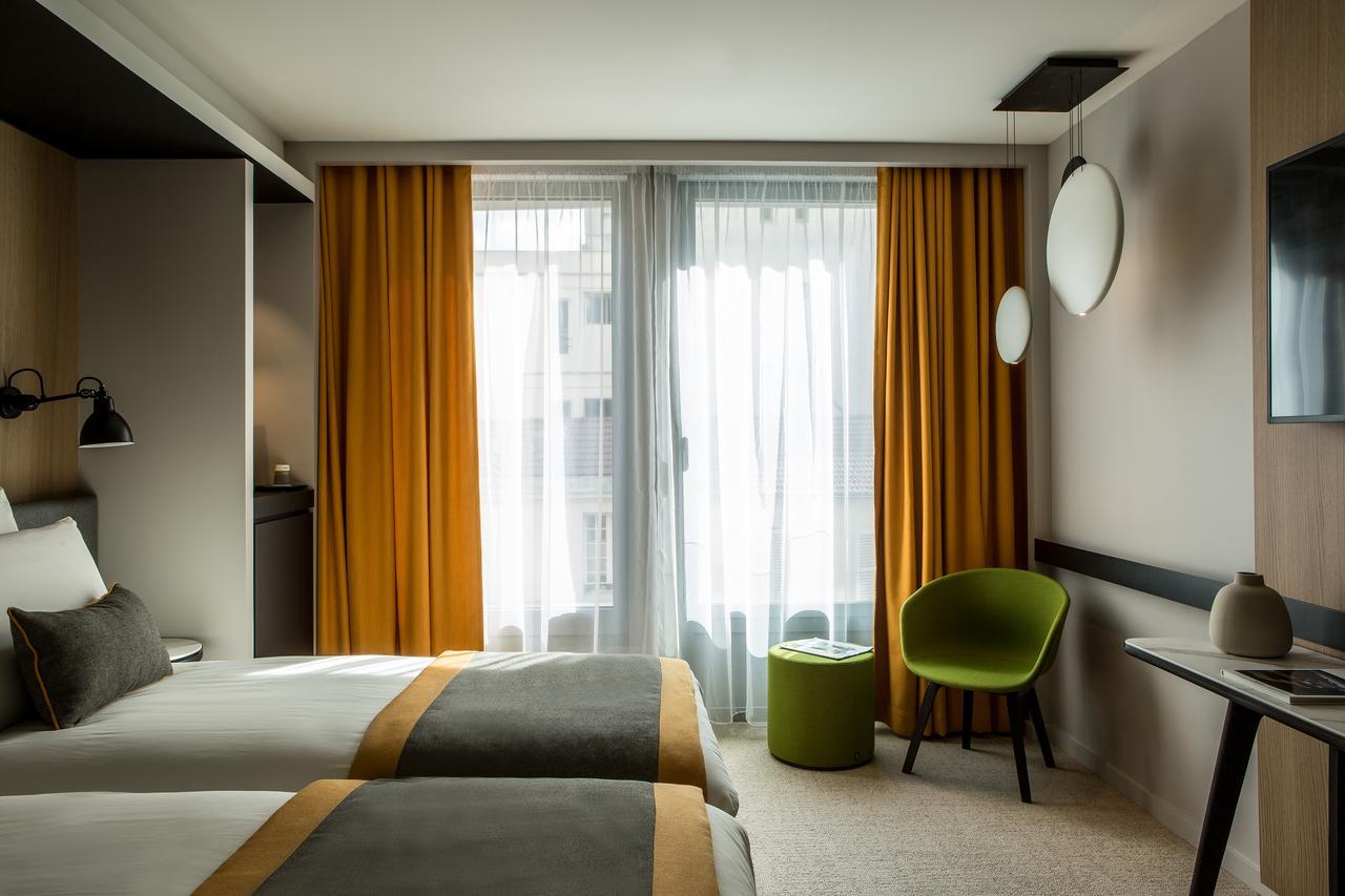 Отель Mercure Paris 17 Batignolles Экстерьер фото